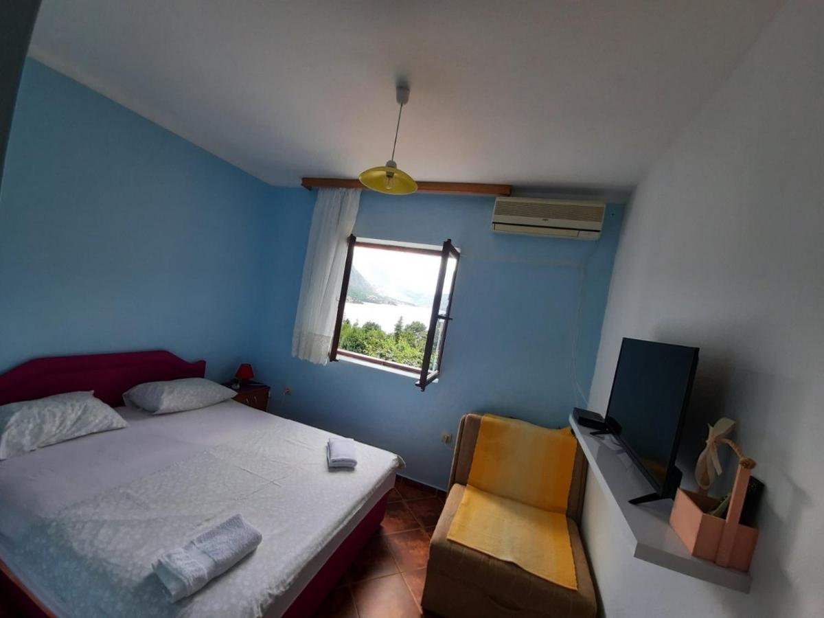 Apartment B & M Kotor